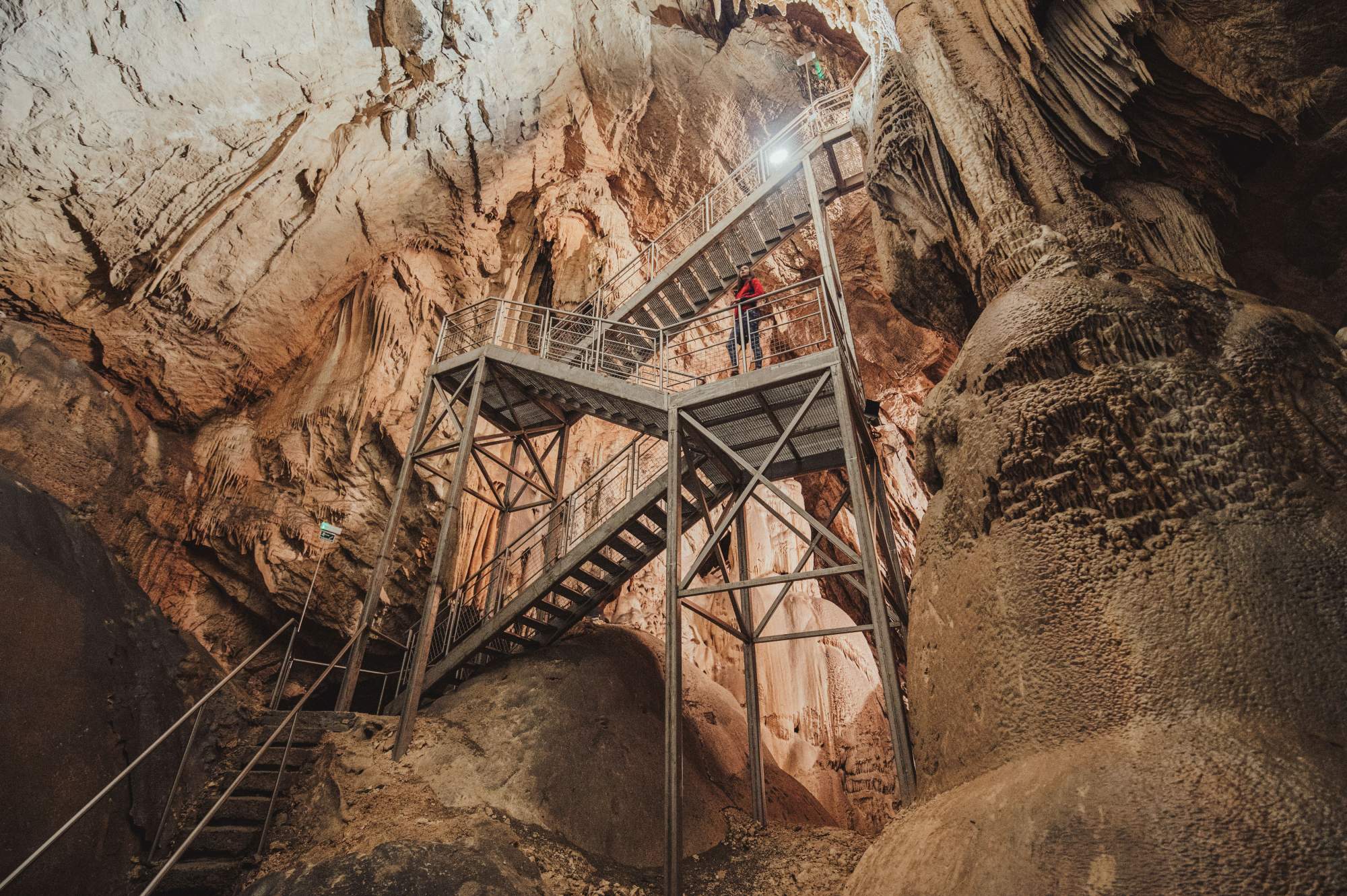 spilja-lokvarka-gorski-kotar